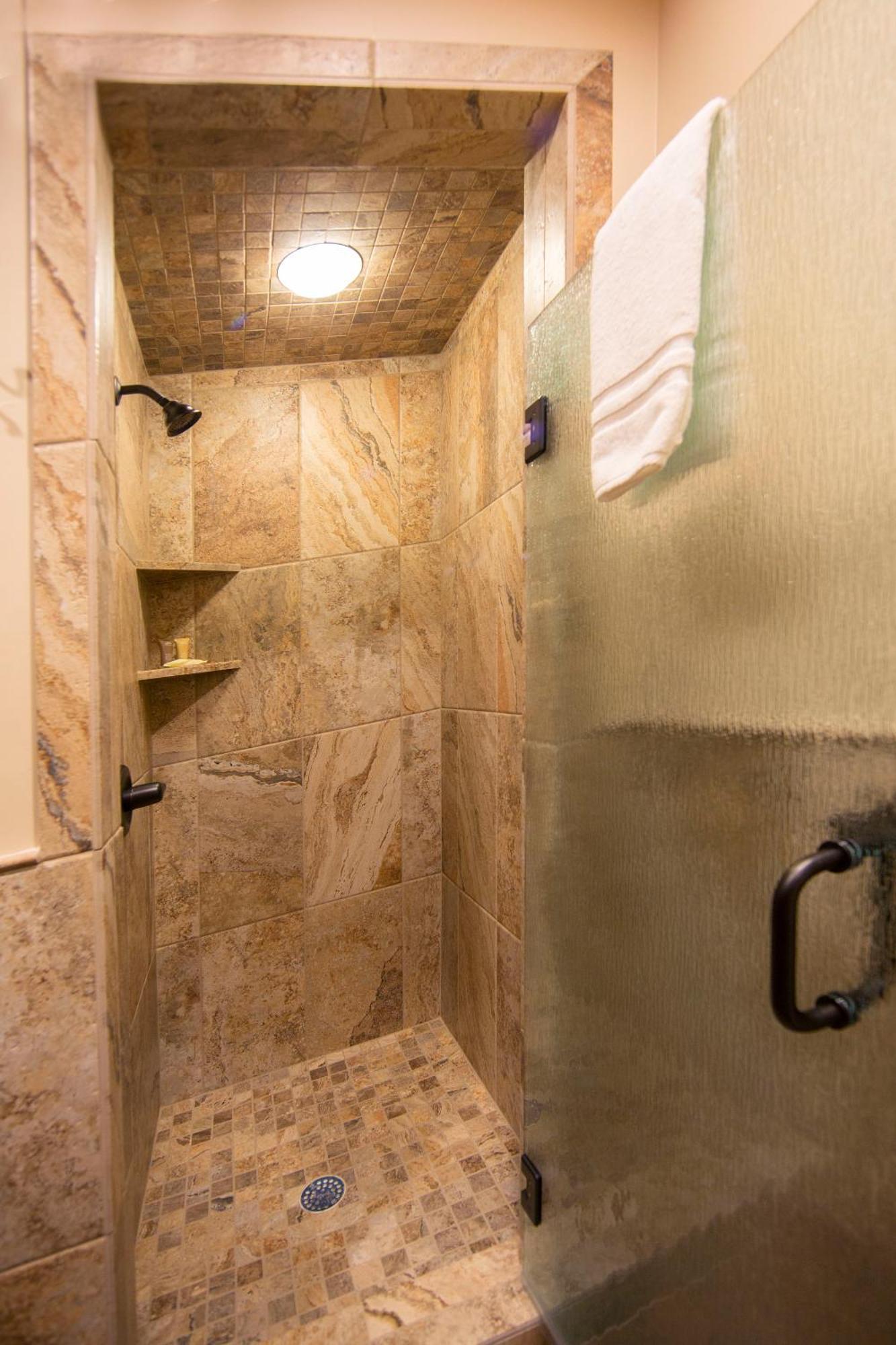 Joshua Creek Ranch Hotel Бърни Екстериор снимка